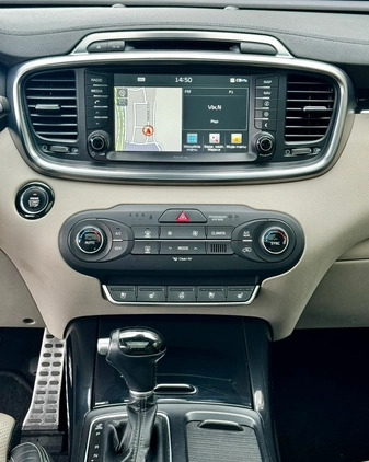 Kia Sorento cena 94900 przebieg: 176900, rok produkcji 2016 z Gdynia małe 211